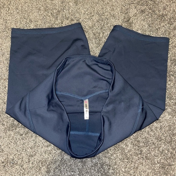 Women’s Ebb & Flow XL biker shorts with mesh, used but in good condition - Picture 3 of 3